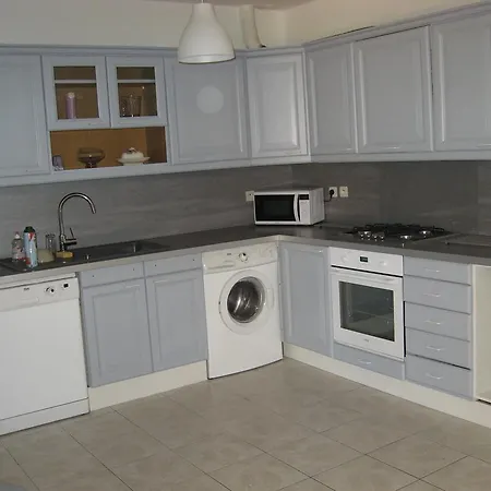 Appartamento 120 M2 3 Chambres, Parking Et Piscine La Ciotat