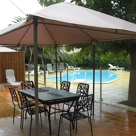 120 M2 3 Chambres, Parking Et Piscine Appartamento *